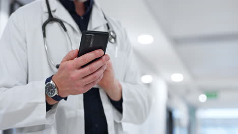 Doctor,-hands-and-phone-for-hospital