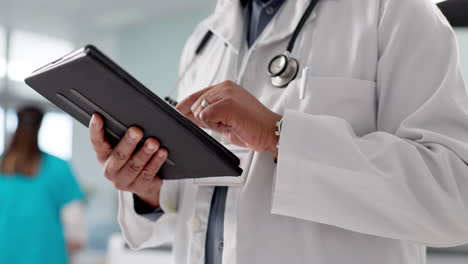 Man,-doctor-and-tablet-in-research