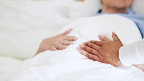 Krankenhausbett,-Unterstützung-Oder-Kranke-ältere-Person