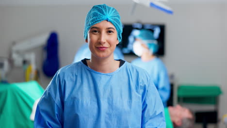 Portrait-of-woman-surgeon,-surgery