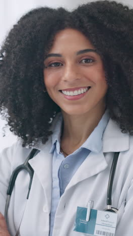 Woman,-doctor-and-smile-on-face-for-wellness