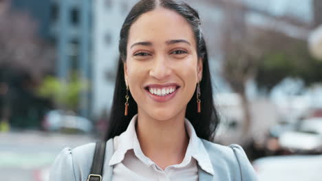 Smile,-business-and-portrait-of-woman-in-city