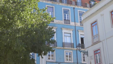 Lissabon-Traditionelles-Gefliestes-Gebäude