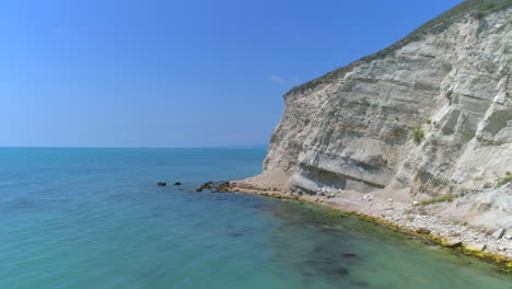 Thracian-rocks-on-the-beach