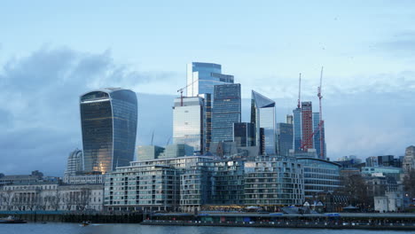 London-Financial-Center-Skyline-and-Skyscraper-Buildings,-Blue-Hour