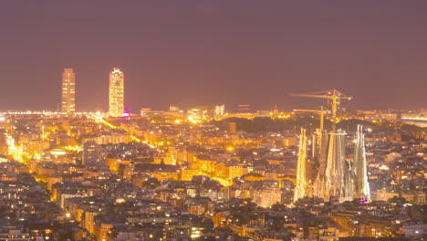 Timelapse-Of-Barcelona-Seen-From-The-Colina-Del-Roble-Oro-Bunkers-Del-Carmelo