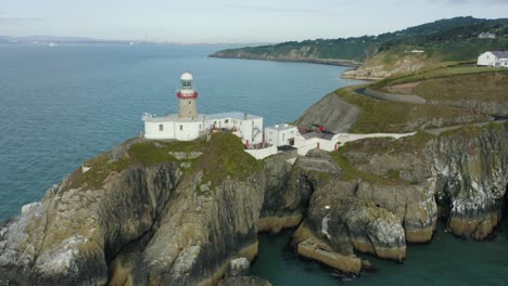 Aerial-Pan,-4K-footage,-Baily-lighthouse