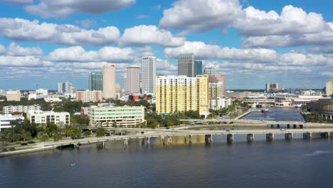 Highway-Roads-and-Tampa-Bay-Skyline-on-Florida's-Gulf-Coast,-Aerial