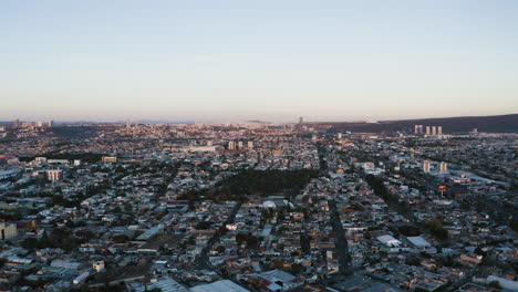 Vista-Aerea-Panoramica-De-La-Ciudad-De-Queretaro,-Modernidad-E-Historia