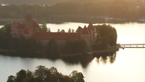 Trakai-Island-Castle-is-an-island-castle-located-in-Trakai,-Lithuania