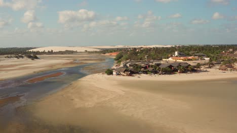 The-small-town-in-the-dunes,-Tatajuba,-Brazil