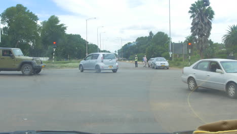 A-Busy-Traffic-Intersection-in-Zimbabwe,-Africa,-Static-Shot