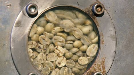 Toasting--and-roasting-coffee-beans