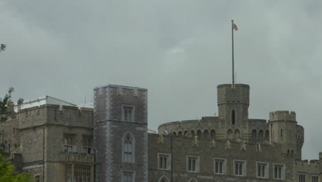 Schloss-Windsor-An-Einem-Bewölkten-Frühlingstag