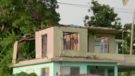 Beschädigte-Gebäude-In-Puerto-Rico-Durch-Den-Hurrikan-Maria-Im-Jahr-2017