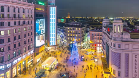 Nachtzeitraffer-Des-Callao-Platzes-In-Madrid-Bei-Nacht-Während-Der-Weihnachtszeit
