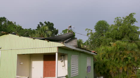 Beschädigte-Gebäude-In-Puerto-Rico-Durch-Den-Hurrikan-Maria-Im-Jahr-2017