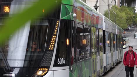 Tram-on-Bourke-Street,-Melbourne