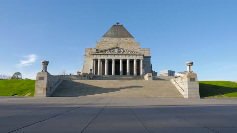 Santuario-Del-Recuerdo,-Día-De-Anzac-De-Melbourne,-Desfile-De-Anzac