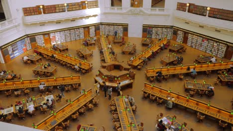 State-Library-Victoria-Juli,-2019-Bibliothek-Von-Melbourne