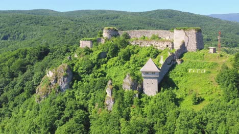 Aerial-Dolly-Over-Lookout-Tower-At-Ostrovica-Castle