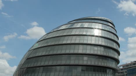 City-Hall,-London-south-bank