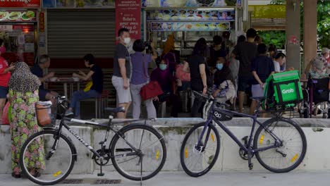 Menschen-Im-Whampoa-Hawker-Center-Zum-Frühstück