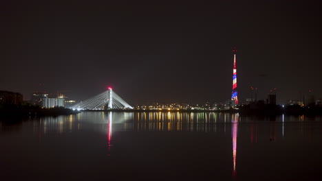 Ciurel-brücke-Und-Sts-turm-Nachts,-Bukarest-Rumänien