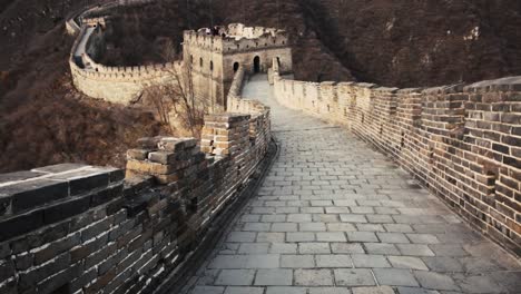 tilt-view-of-the-great-wall