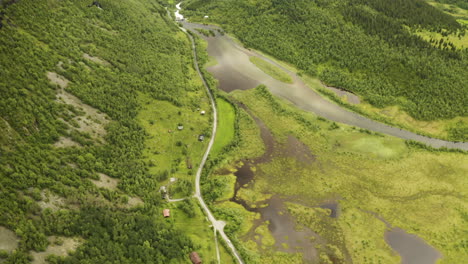Picturesque-View-Of-Verdant-Landscape-Above-The-Village-Of-Hemsedal-In-The-Scandinavian-Mountains-Of-Norway---aerial-drone
