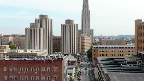 Rising-aerial-view-of-Forbes-Ave-in-Oakland