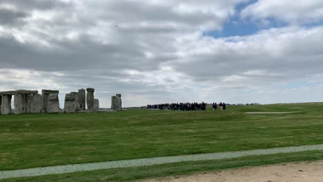 Stonehenge-Ist-Eine-Der-Berühmtesten-Stätten-Der-Welt-Und-Gehört-Zum-Weltkulturerbe-Der-Unesco