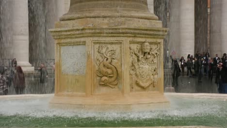 Carlo-Maderno-Fountain-in-St