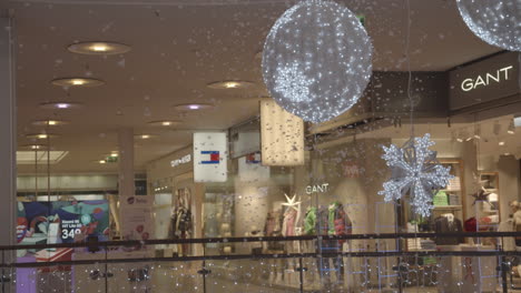 Decoración-Navideña-En-El-Centro-Comercial