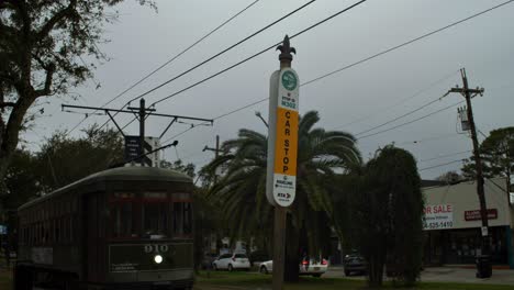 New-Orleans-Street-Car-Stoppzeichen-Für-Langsame-Bewegung