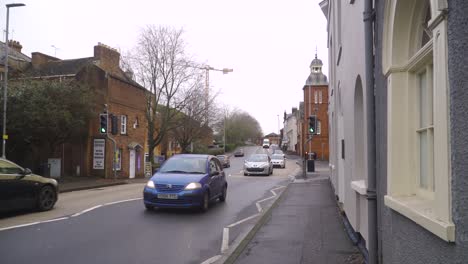 Taunton,-Somerset,-Großbritannien,-Verkehrsbewegung-Auf-Den-Stark-Befahrenen-Straßen-Des-Stadtzentrums-Von-Taunton