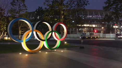 Olympische-Ringe-Vor-Dem-Neuen-Nationalstadion