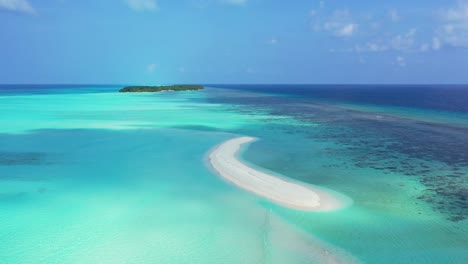 Schöne-Sandbänke-Im-Aquamarinwasser,-Malediven