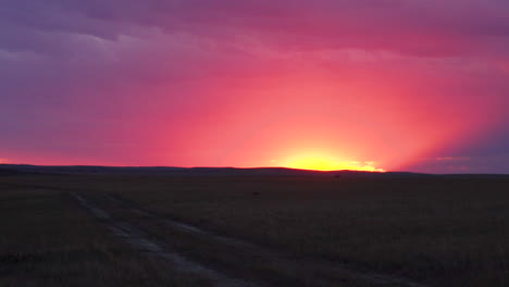 Sun-setting-in-South-Dakota