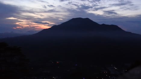 footage-of-Mount-Batur-in-Kintamani,-Bali,-Indonesia