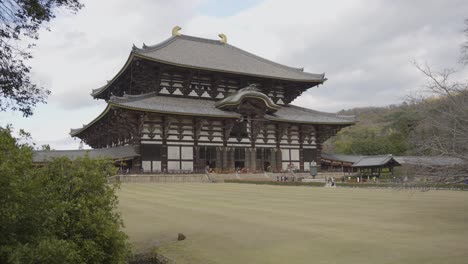 Todaiji-Temple,-Nara-Japan