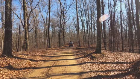 vw-vanagon-westfalia-campervan-off-road-trail-mud-puddle