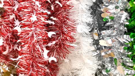 Christmas-decorative-embellishment,-hanging-material-of-various-shining-colors