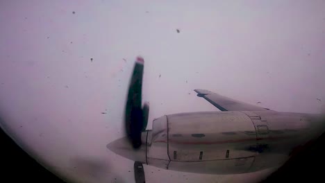 Flying-from-Winnipeg-to-Northern-Manitoba-community-of-Oxford-House-in-small-propeller-airplane