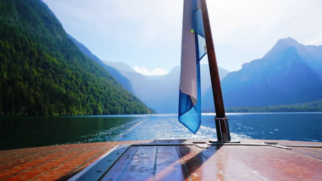 Hyperlapse-from-the-ferry-on-sunny-Königssee-in-Bavaria,-Germany