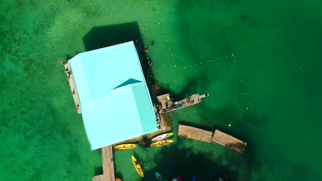 ascending-drone-footage-of-Sugba-Lagoon-Siargao