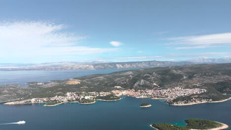 City-of-Split,-Croatia-on-Dalmatia-Island-Peninsula-in-the-Adriatic