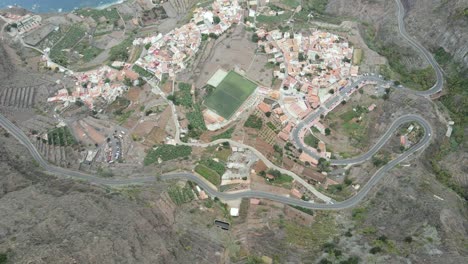 Vista-Superior-Del-Pueblo-Costero-De-Agulo-En-Las-Islas-Canarias,-España