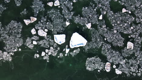 Rising-drone-footage-of-ice-chunks-on-Lake-Huron