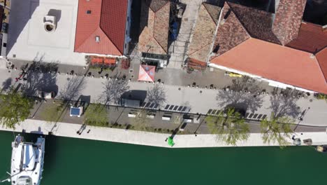 Flyover-Skradin-marina-and-town-red-rooftops-and-square